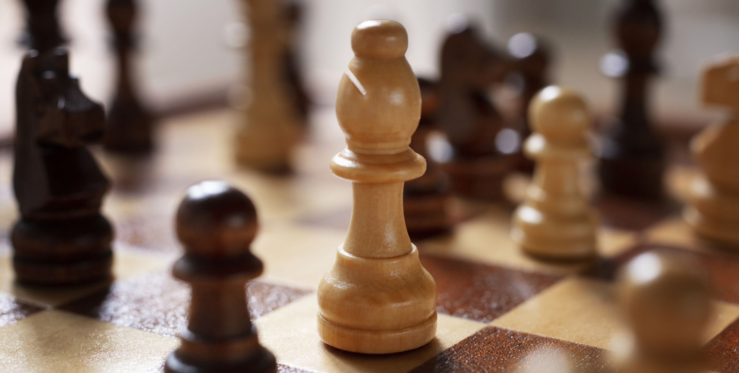 classic-chess-board-still-life
